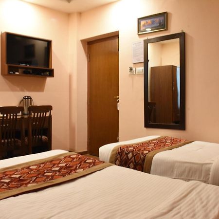 Bojinee Nagarkot Resort Bagian luar foto